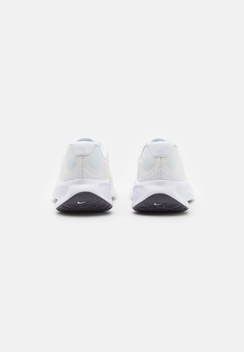 Nike Performance Nike Performance REVOLUTION 7 - Neutral running shoes Discount Store für neue Produkte
