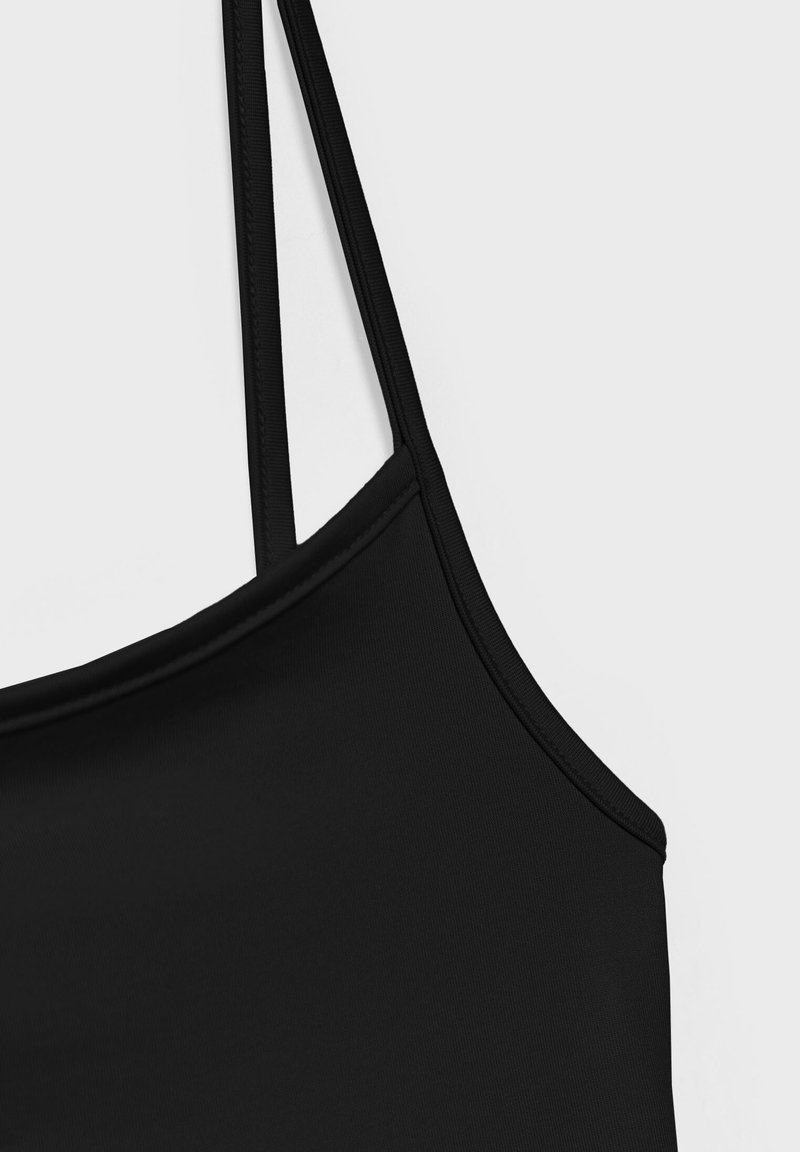 Stradivarius Stradivarius 2-PACK OF STRAPPY CROP - Top - black Sonderangebot