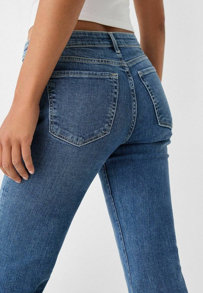 Bershka Bershka Flared Jeans - light blue denim Online Shopping