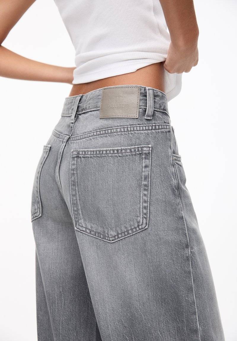 PULL&BEAR PULL&BEAR OVERSIZE - Flared Jeans - grey Black Friday