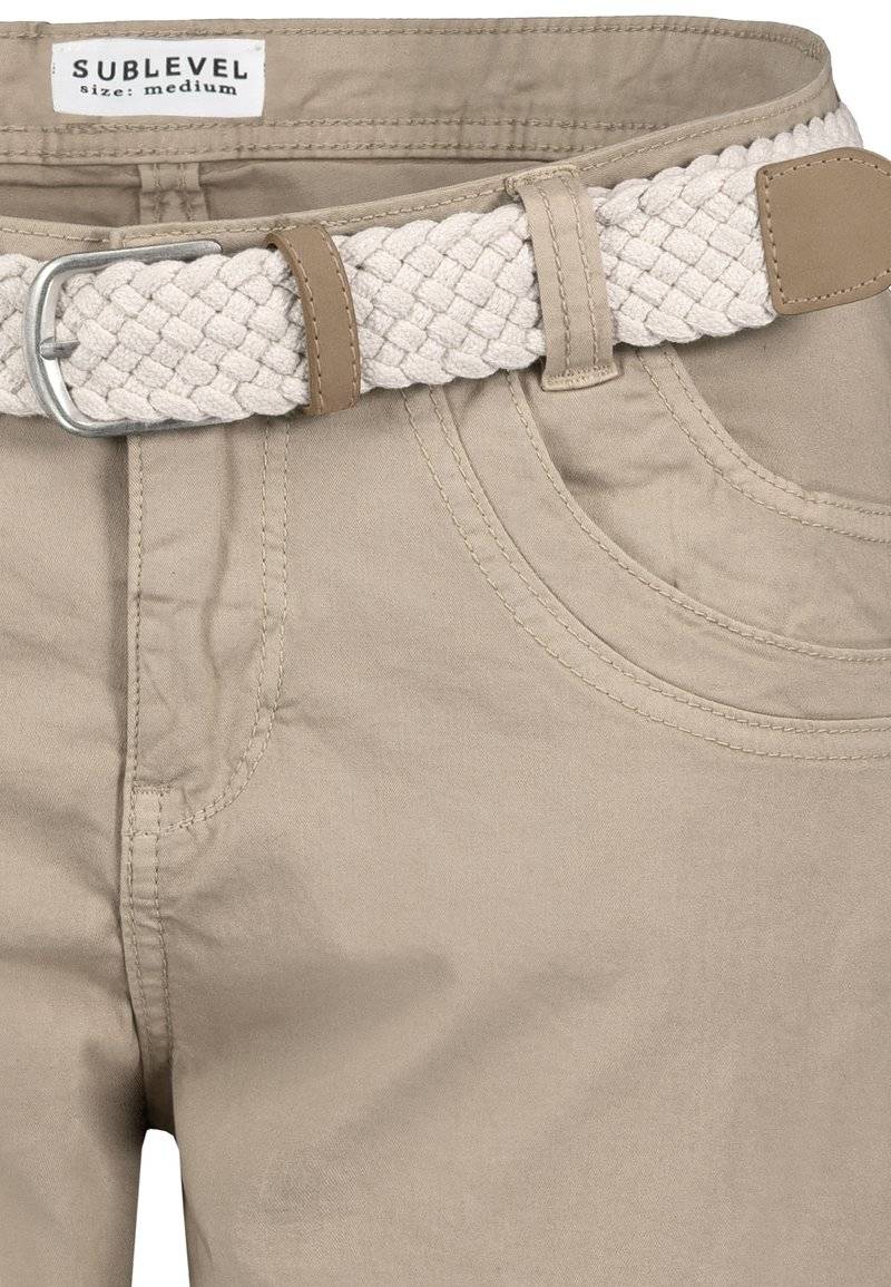 Sublevel Sublevel BERMUDA MIT GÜRTEL - Denim shorts - beige Vatertagsangebot