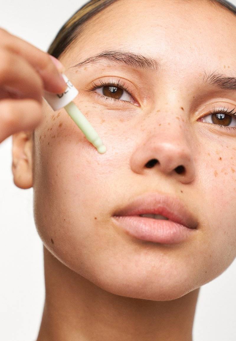 KIKO Milano KIKO Milano SMART DROPS DETOX DETOX BOOSTER - Serum Verkauf