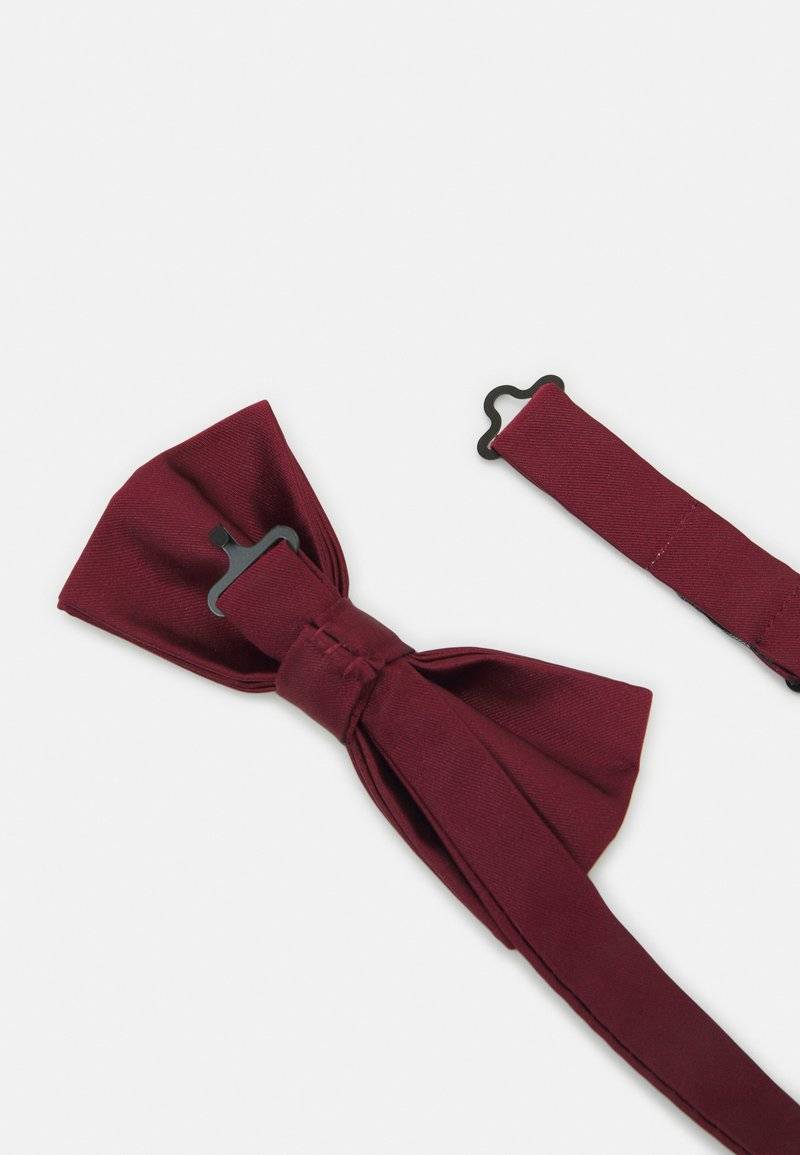 Pier One Pier One SET - Pocket square - bordeaux Großer Ausverkauf