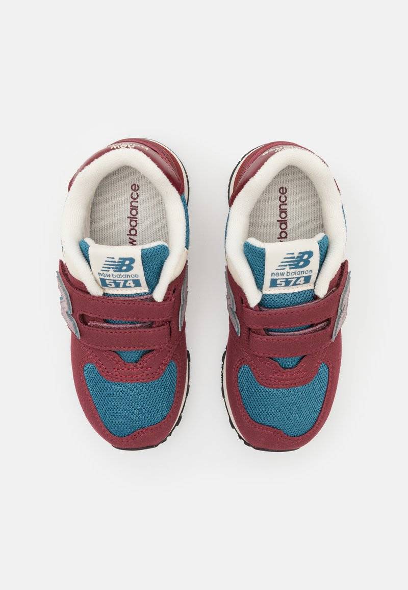New Balance New Balance 574 UNISEX - Trainers - classic crimson Angebote