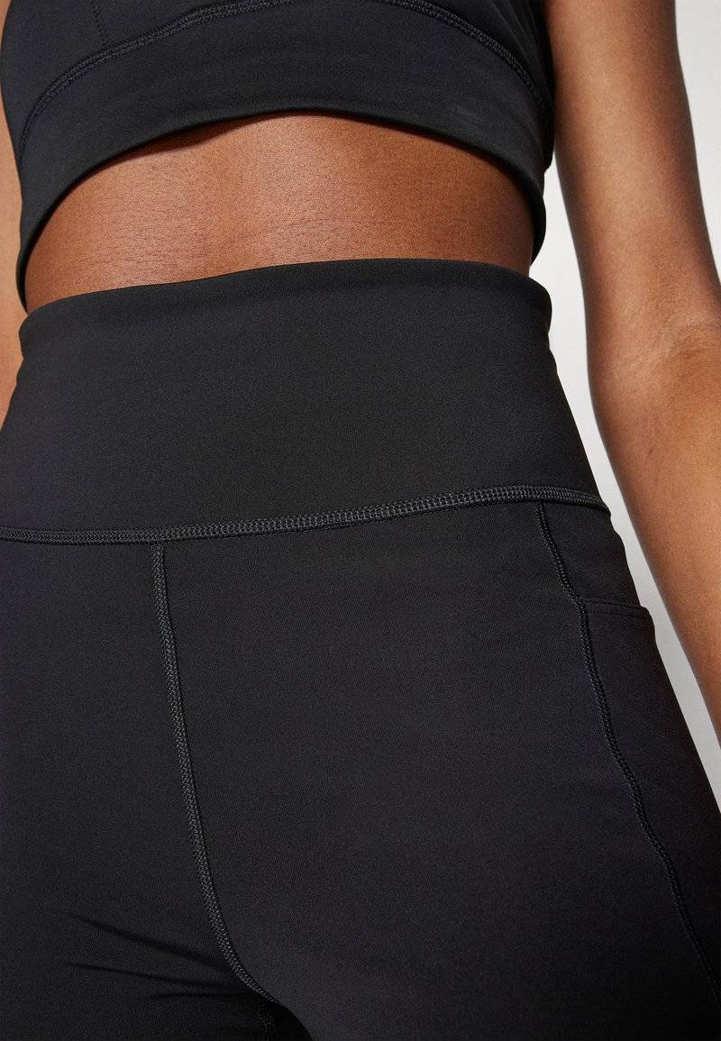 adidas Performance adidas Performance OWN THE RUN SHORT - Leggings - black Fabrikpreis