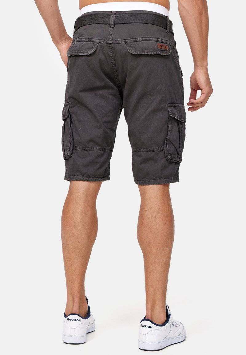 INDICODE JEANS INDICODE JEANS MONROE - Shorts - raven Kauf eins, bekomm eins gratis