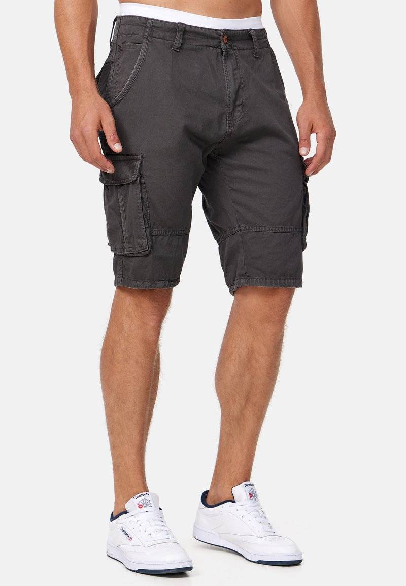 INDICODE JEANS INDICODE JEANS MONROE - Shorts - raven Kauf eins, bekomm eins gratis