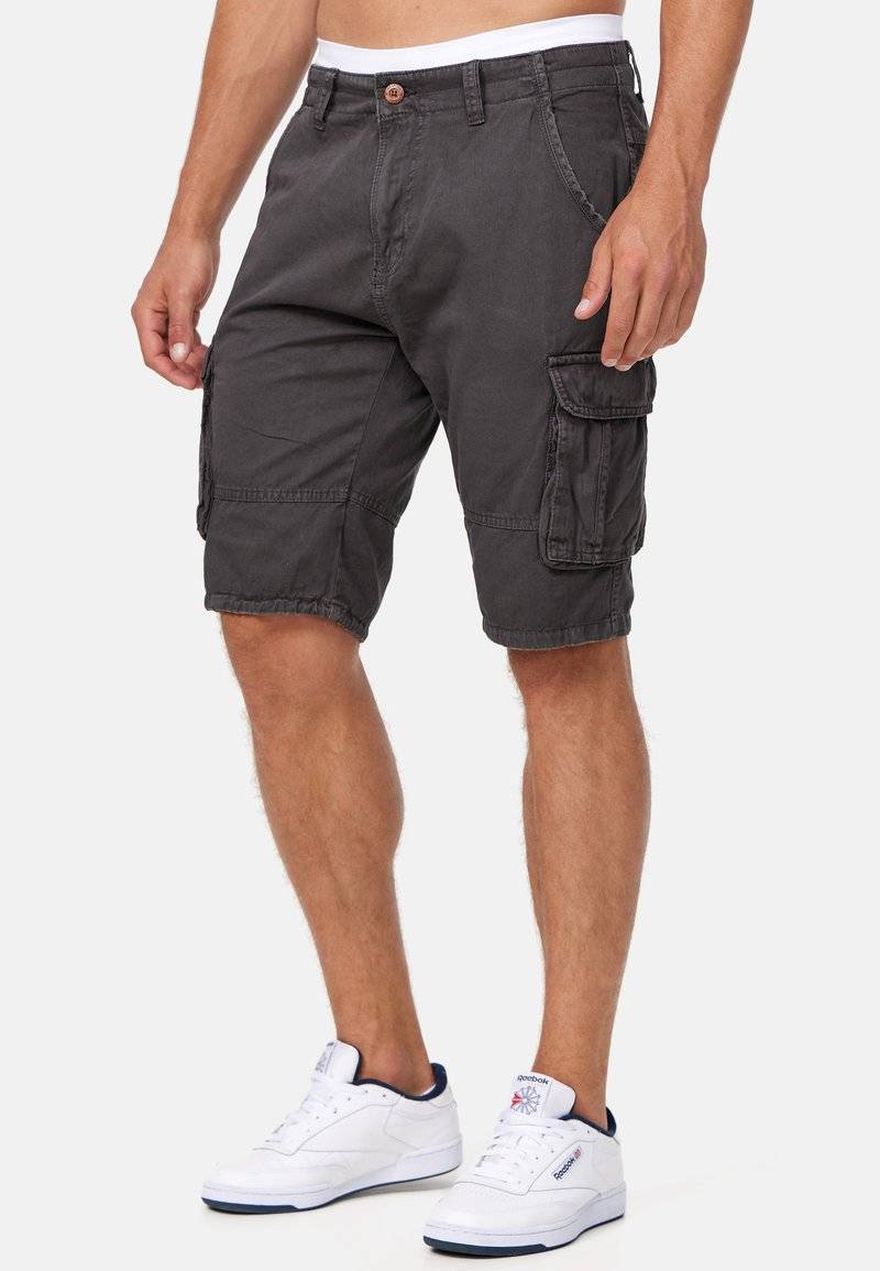 INDICODE JEANS INDICODE JEANS MONROE - Shorts - raven Kauf eins, bekomm eins gratis