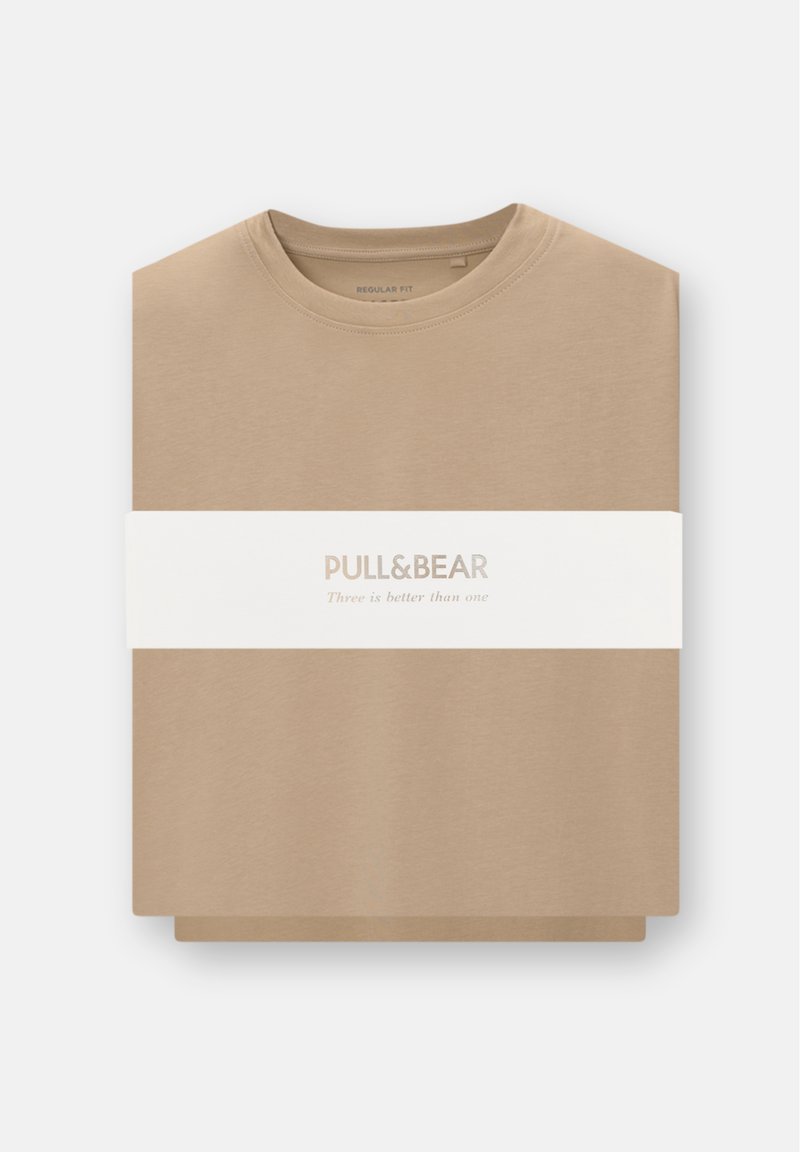 PULL&BEAR PULL&BEAR SET BERMUDA SHORTS AND T-SHIRT - Tracksuit bottoms - sand Neueste Stile