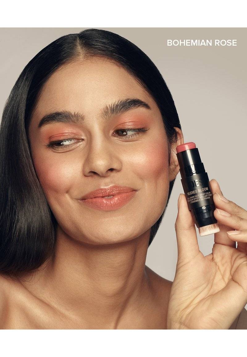 NUDESTIX NUDESTIX ROSES & HONEY NUDES (HEY HONEY, BONDI BAE, BOHEMIAN ROSE) - Makeup set 50% Rabatt mit kostenlosem Versand