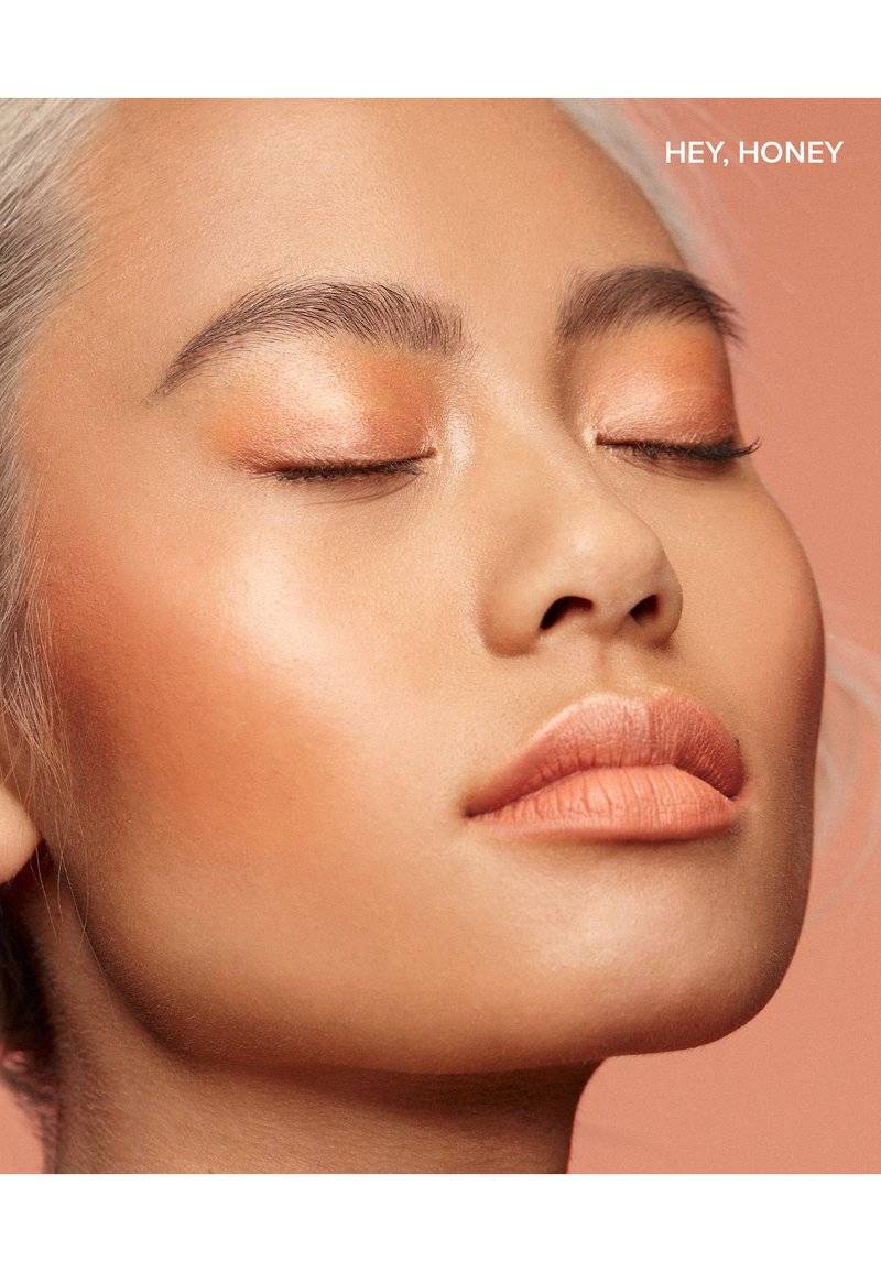 NUDESTIX NUDESTIX ROSES & HONEY NUDES (HEY HONEY, BONDI BAE, BOHEMIAN ROSE) - Makeup set 50% Rabatt mit kostenlosem Versand