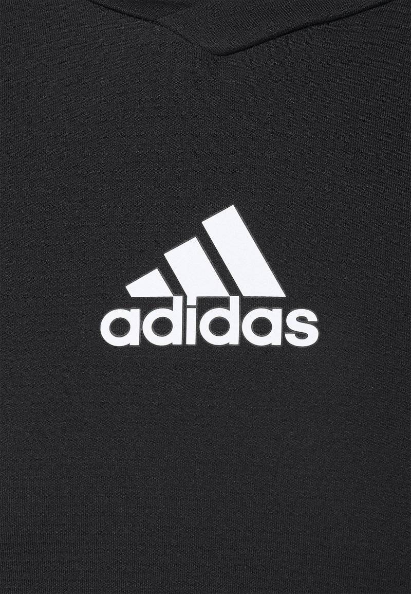 adidas Performance adidas Performance TEAM BASE TEE - Undershirt - black Kauf eins, bekomm eins gratis