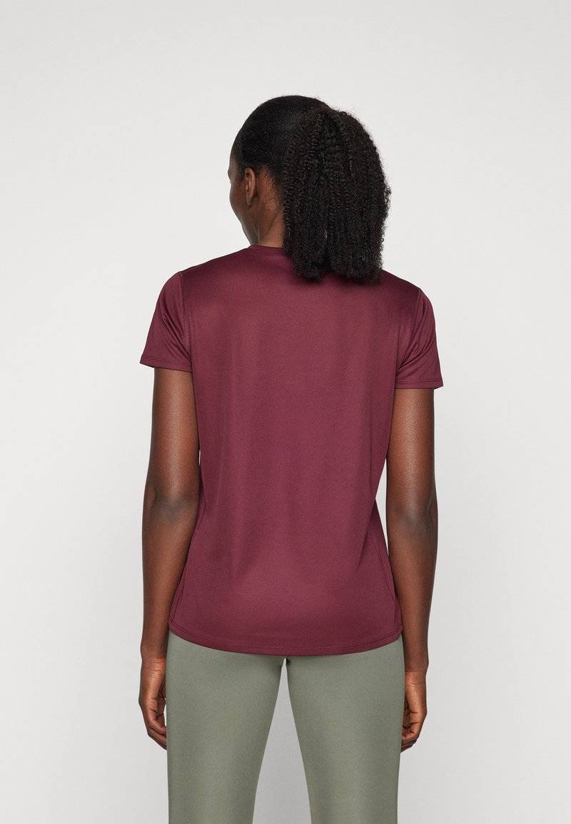 ASICS ASICS CORE TOP - Sports T-shirt - deep mars Tägliche Deals