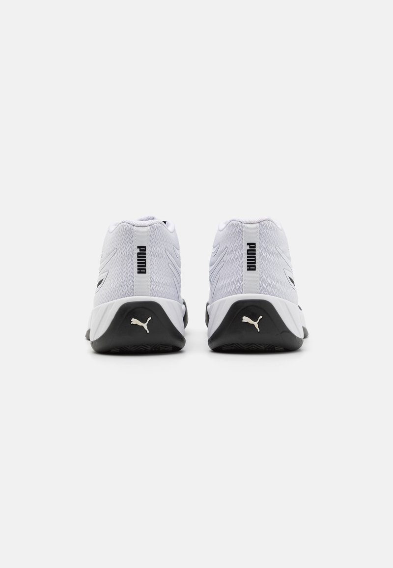 Puma Puma COURT PRO - Basketball shoes Begrenzte Freigabe