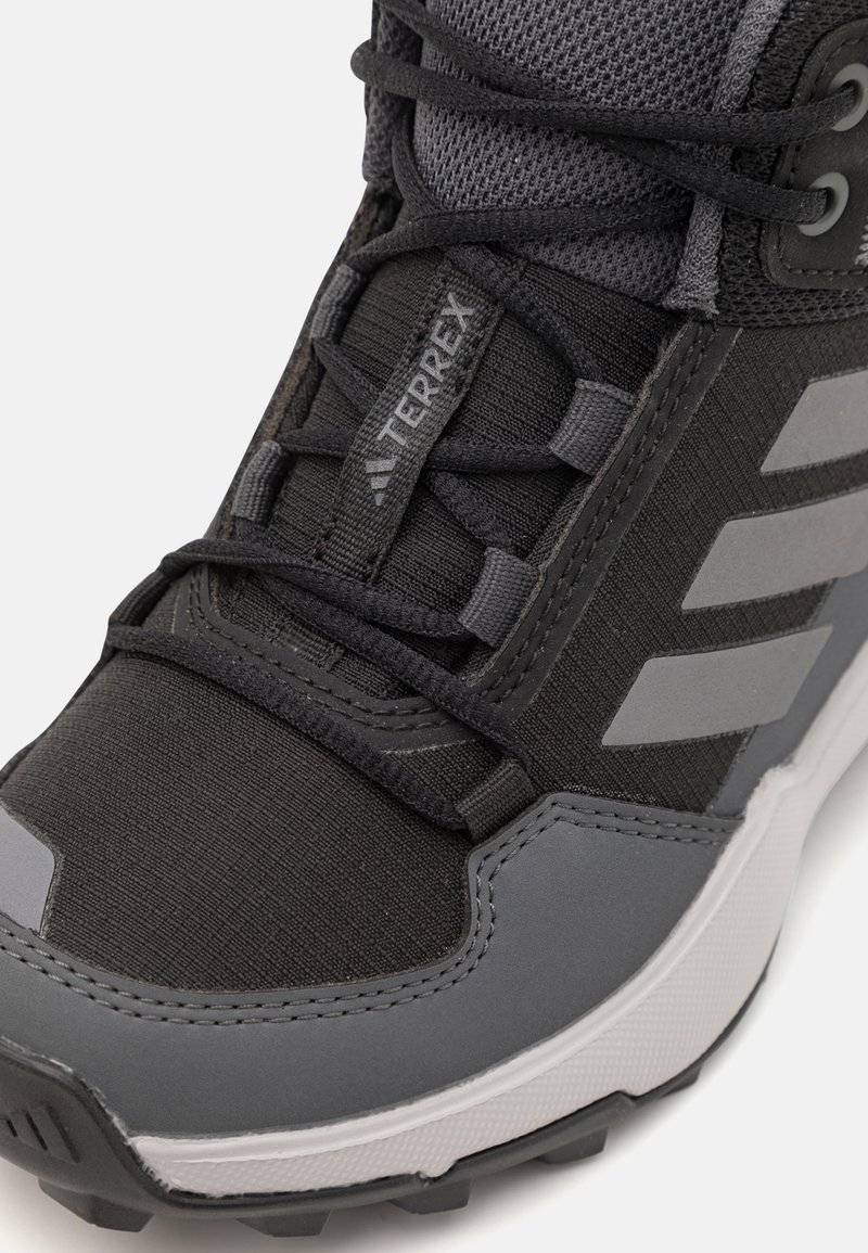 Adidas Terrex Adidas Terrex TERREX AX4R MID HIKING - Hiking shoes Vierteljährliche Förderung