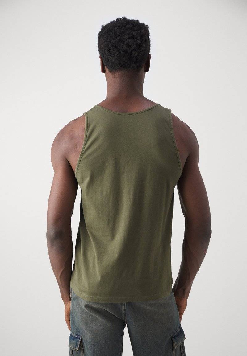 Levi's® Levi's® LSEHOUSEMARK TANK - Top - olive night Super Rabatt