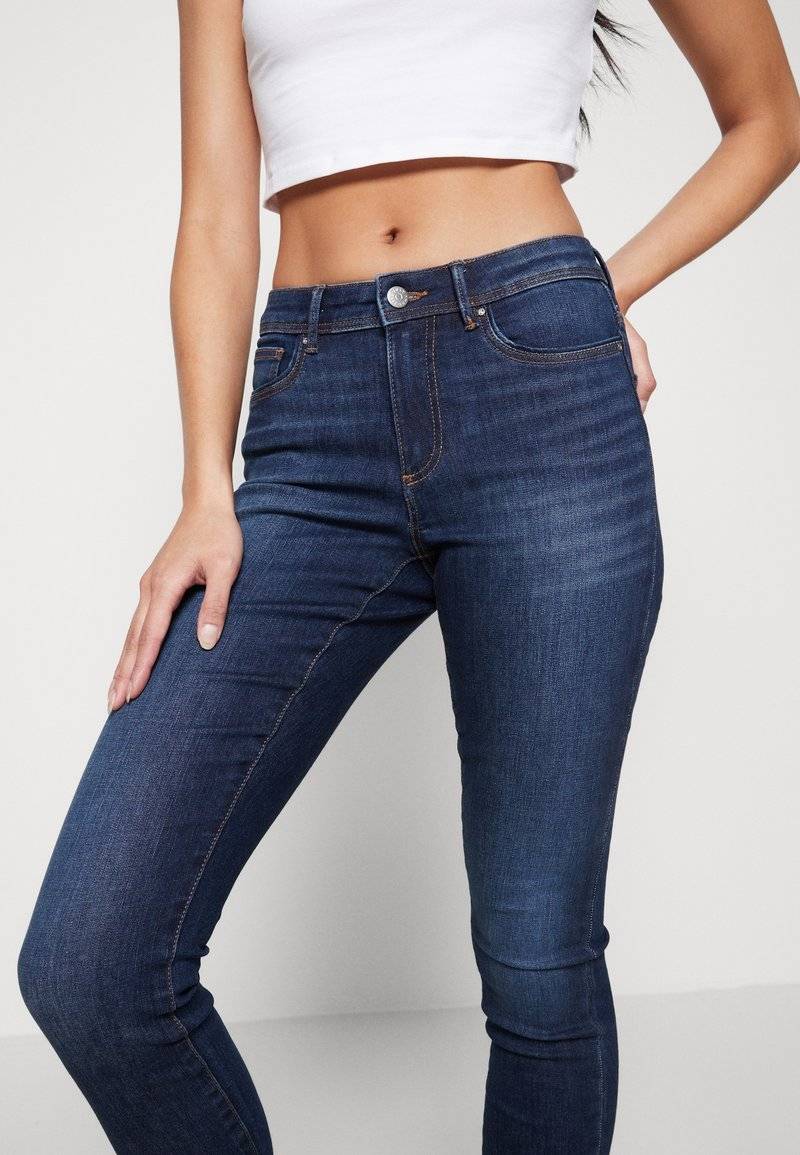 ONLY ONLY ONLWAUW - Jeans Skinny Fit - dark blue denim Online
