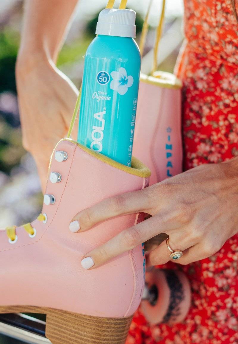 Coola Coola CLASSIC SPF 50 BODY SPRAY UNSCENTED - Sun protection Osterangebot