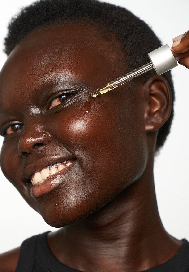Weleda Weleda STRAFFENDES GESICHTSÖL GRANATAPFEL - Face oil Kostenlose Rückgabe