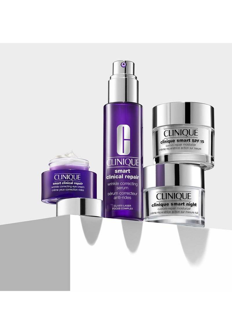 Clinique Clinique SMART CLINICAL REPAIR WRINKLE CORRECTING EYE CREAM - Eyecare JETZT KAUFEN