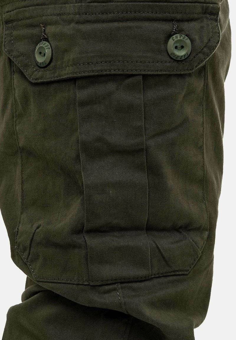 Tazzio Tazzio Cargo trousers - khaki Hotsell
