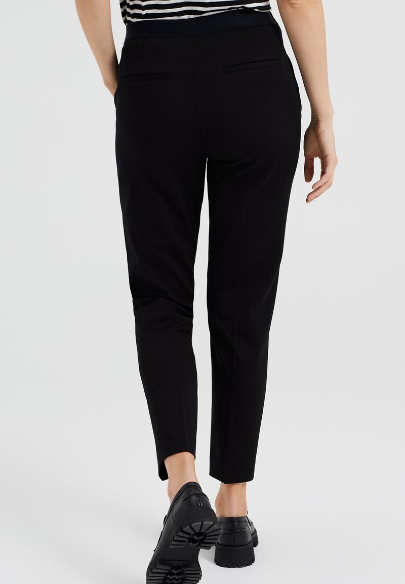WE Fashion WE Fashion STRETCH - Chinos - black Rabatt