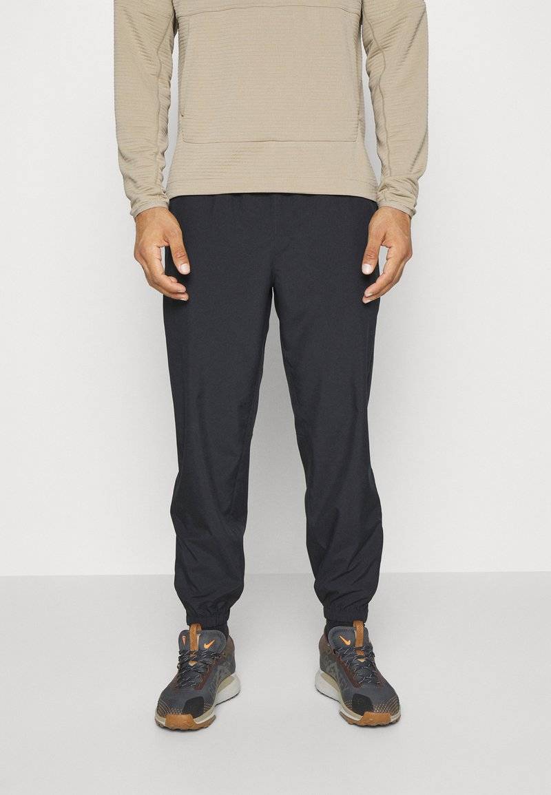Nike Performance Nike Performance FORM PANT - Tracksuit bottoms