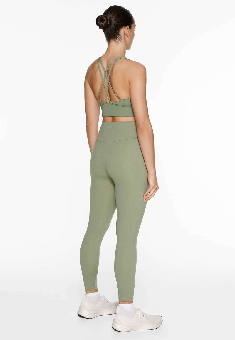 OYSHO OYSHO COMFORTLUX SUPER-HIGH-RISE ANKLE-LENGTH - Leggings - light green Muttertagsangebot