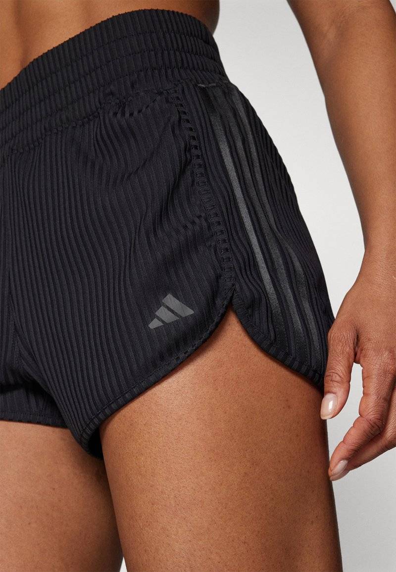 adidas Performance adidas Performance PACER ALL GYM SEASONAL RIBBED HIGH-RISE TONAL 3-STRIPES - Sports shorts - black Lagerräumung