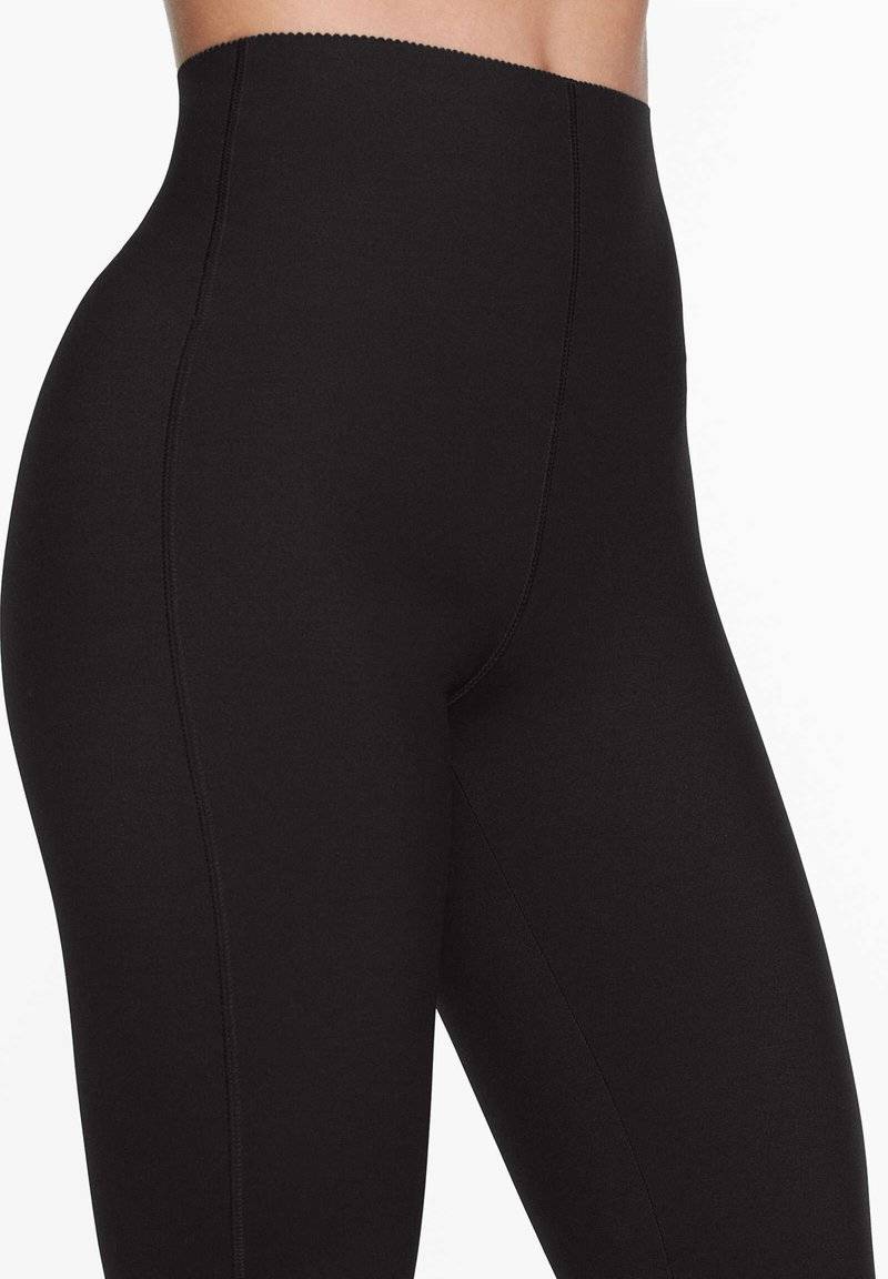 OYSHO OYSHO EXTRA COMPRESSIVE CORE CONTROL - Leggings - Trousers - black Zeitlich begrenztes Angebot
