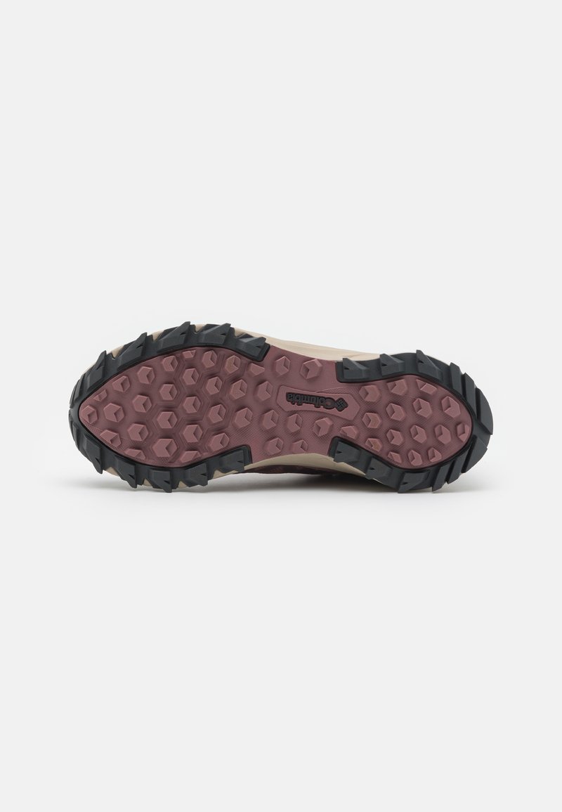 Columbia Columbia PEAKFREAK II MID OUTDRY - Hiking shoes Tägliche Deals
