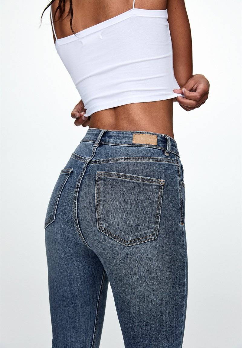 PULL&BEAR PULL&BEAR HIGH WAIST - Jeans Skinny Fit JETZT KAUFEN