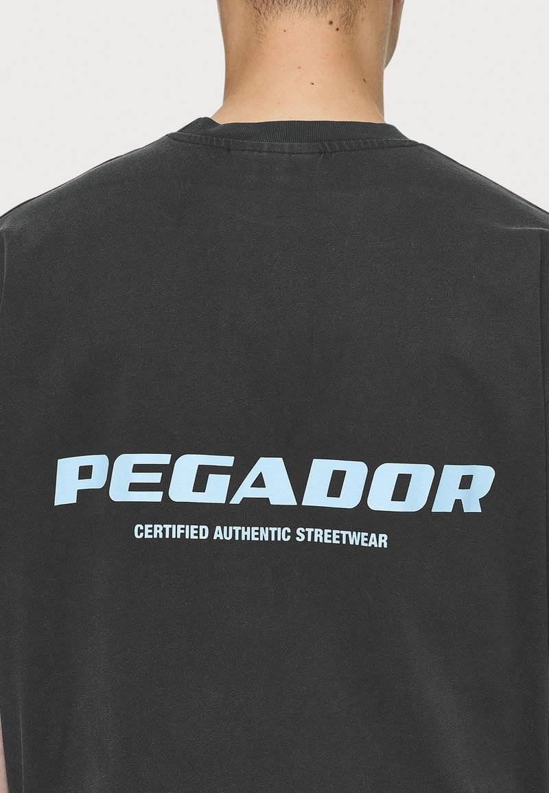Pegador Pegador COLNE LOGO TEE - Print T-shirt Discount Store für neue Produkte