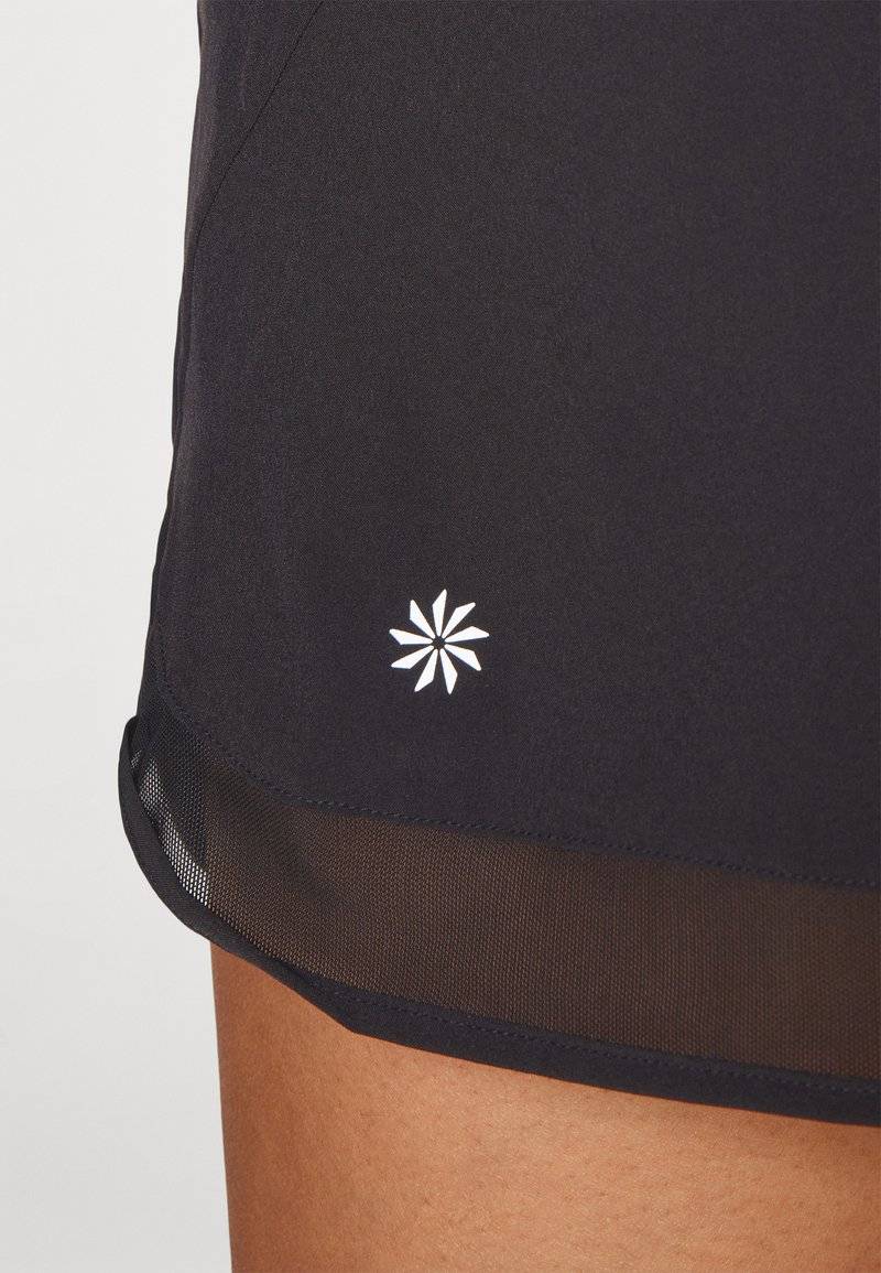 Athleta Athleta HIGH RISE RACER RUN SHORT - Sports shorts - black Vatertagsangebot