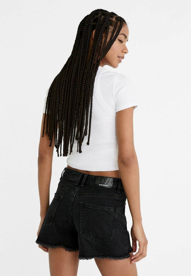 Stradivarius Stradivarius Denim shorts - grey denim Bis zu 50% Rabatt