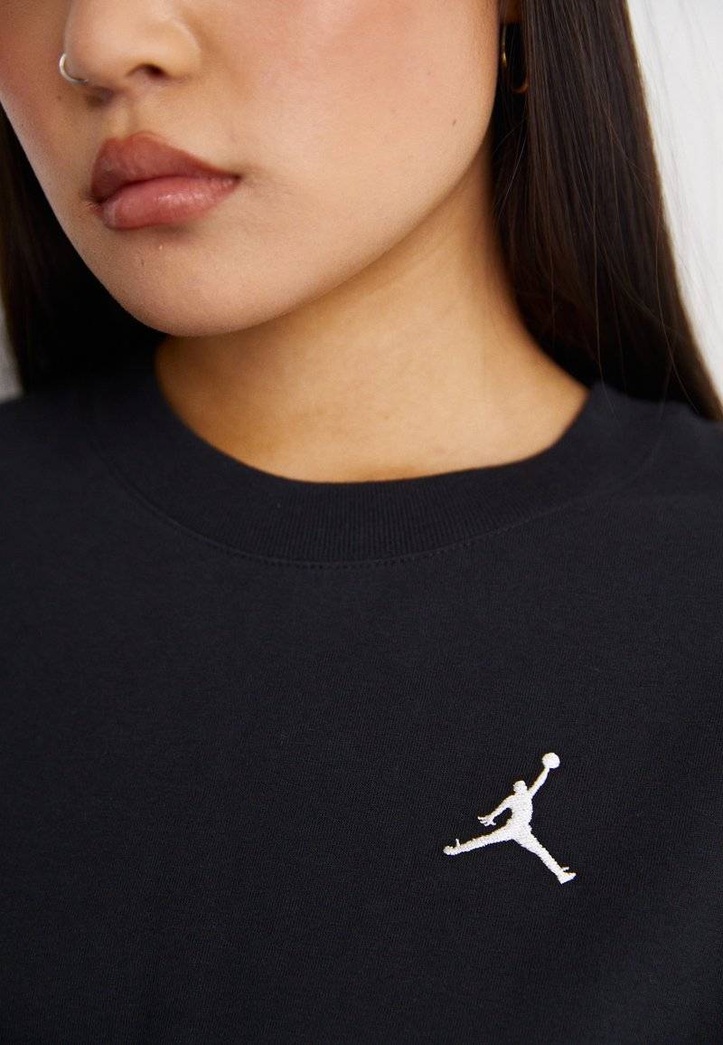 Jordan Jordan TEE CORE 23 - Basic T-shirt Sonderangebot der Fabrik