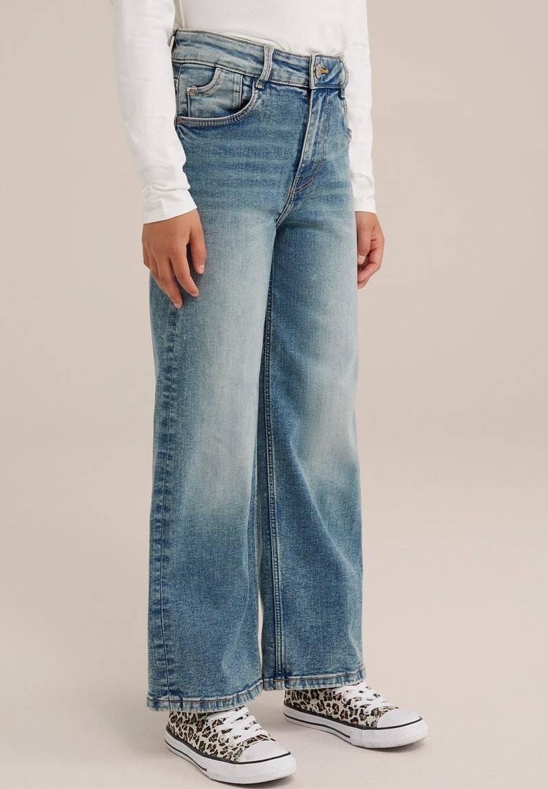 WE Fashion WE Fashion BLUE RIDGE - Flared Jeans - blue Fabrikladen