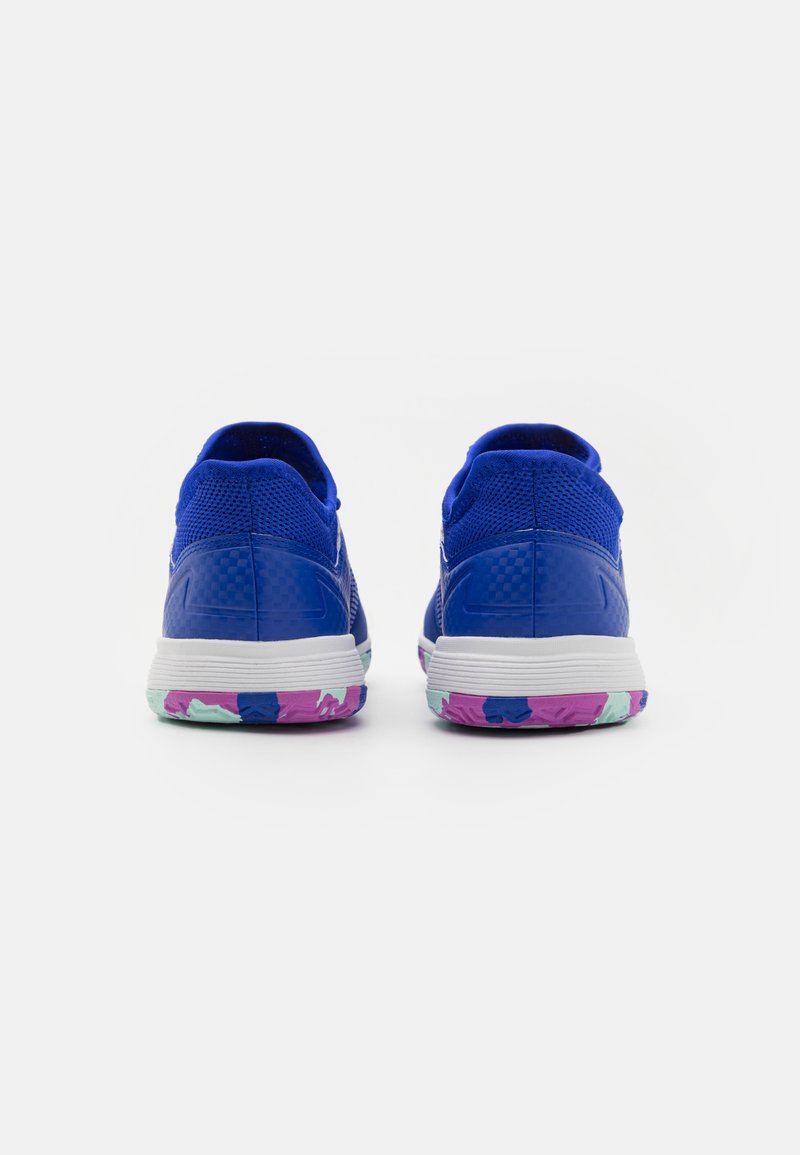 adidas Performance adidas Performance UBERSONIC 4 KIDS - Clay court tennis shoes Cyber Monday