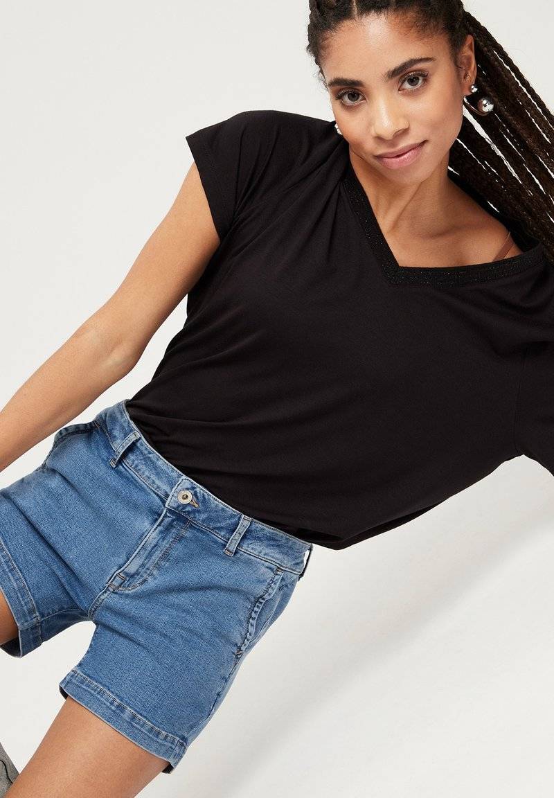 Cross Jeans Cross Jeans ARYA - Shorts Zeitbegrenzte Promotion