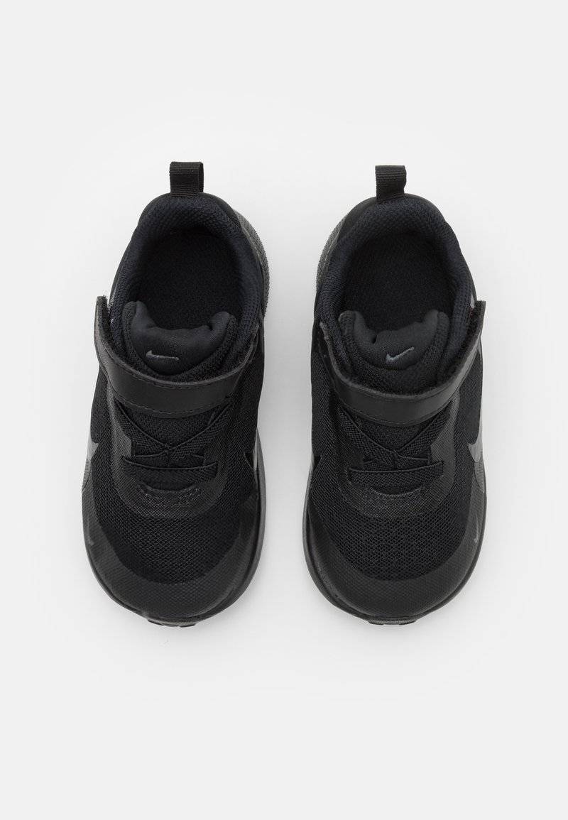 Nike Performance Nike Performance REVOLUTION - Competition running shoes Black Friday Preise