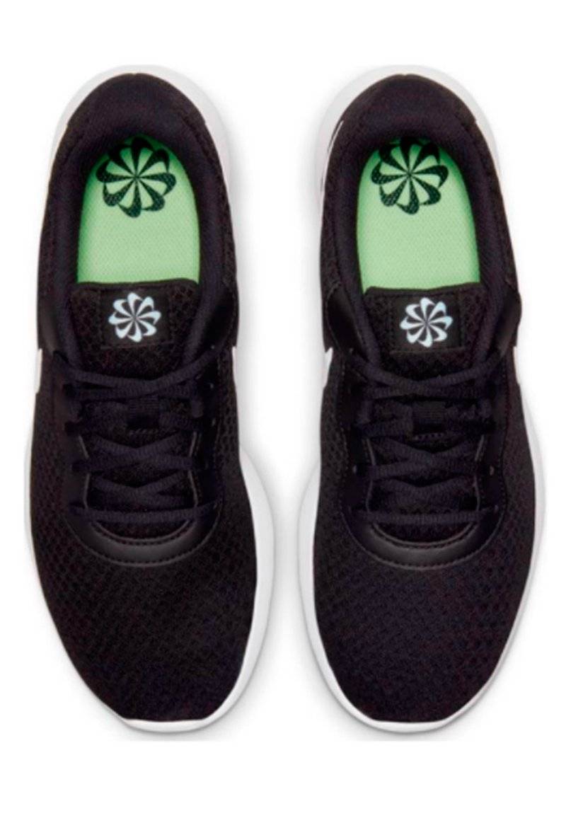 Nike Performance Nike Performance NIKE TANJUN M2Z2 - Training shoe - black 50% Rabatt für begrenzte Zeit