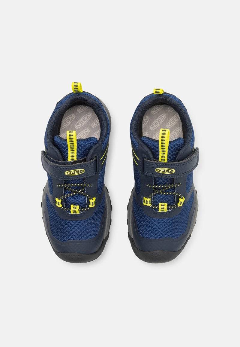 Keen Keen WANDURO LOW WP CHILDREN UNISEX - Hiking shoes - black Angebote