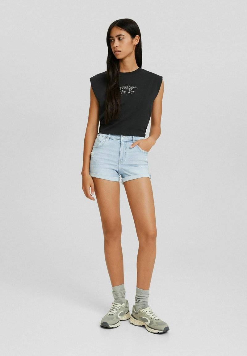 Bershka Bershka Denim shorts - light blue Fabrik Onlineshop