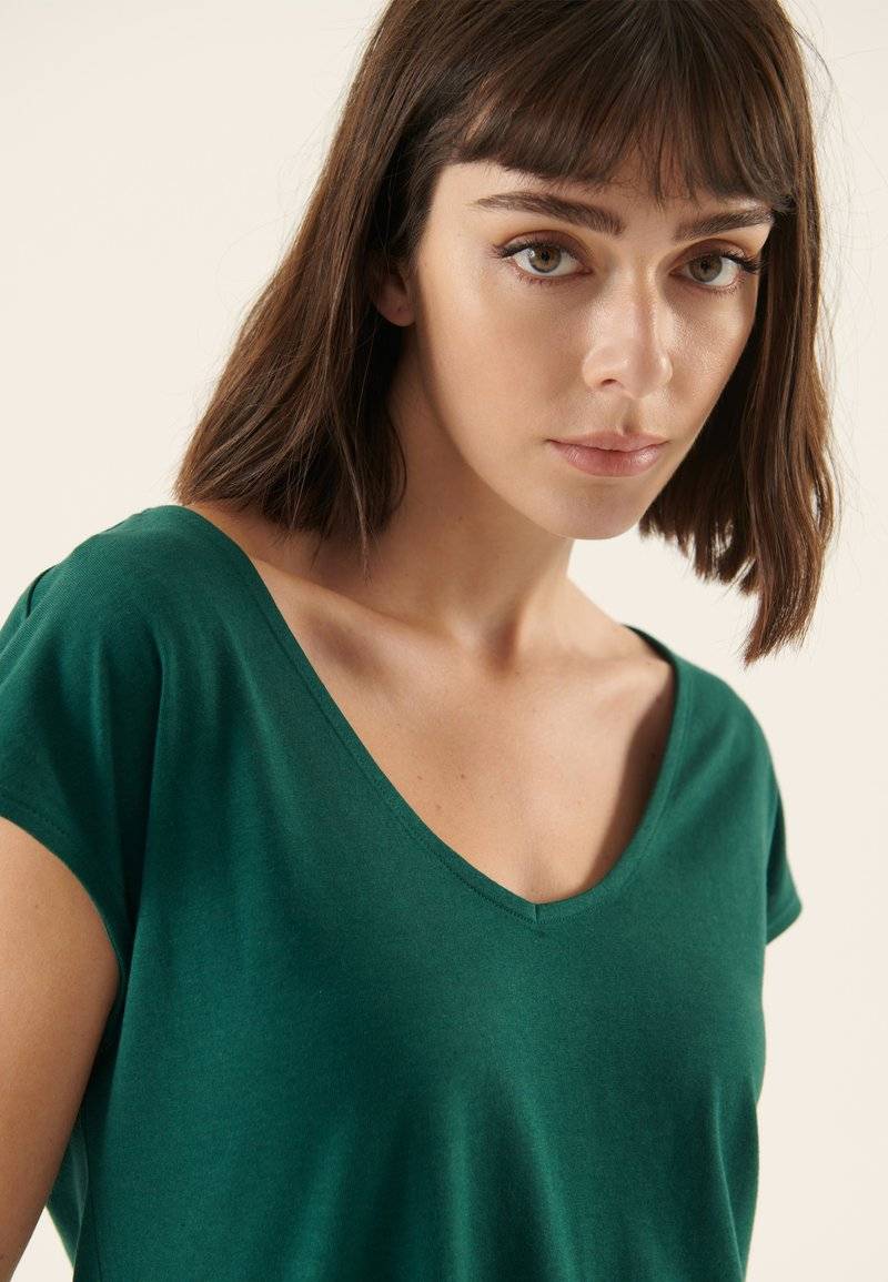 Anna Field Anna Field Basic T-shirt - dark green Exklusivangebot
