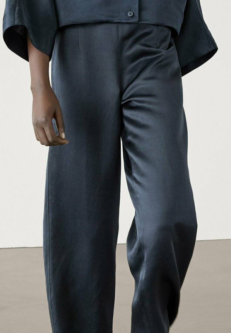 Massimo Dutti Massimo Dutti WIDE-LEG - Trousers - dark blue Osterangebot