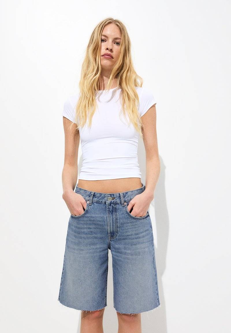 PULL&BEAR PULL&BEAR SKATER - BERMUDA - Denim shorts - blue
