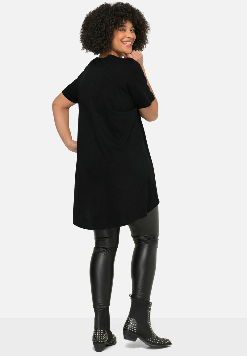 Angel of Style Angel of Style RUNDHALS GERUNDETER - Basic T-shirt - black Discount Store für neue Produkte