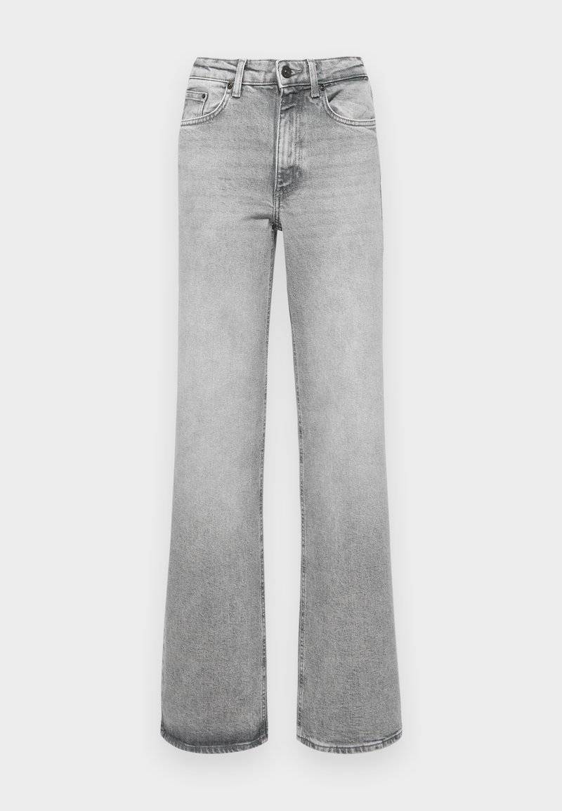 ONLY ONLY ONLJUICY WIDE LEG - Relaxed fit jeans - medium grey denim Clearance-Verkauf