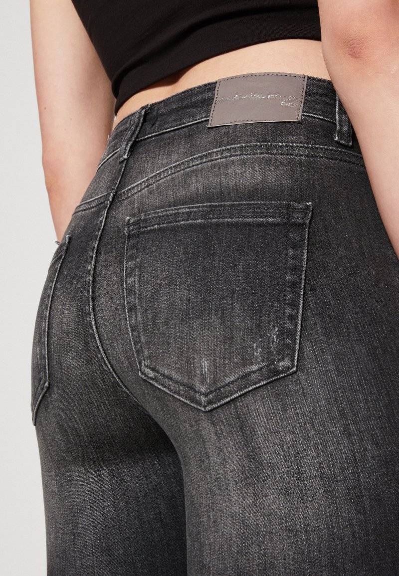 ONLY ONLY ONLBLUSH - Jeans Skinny Fit - black denim Vierteljährliche Förderung