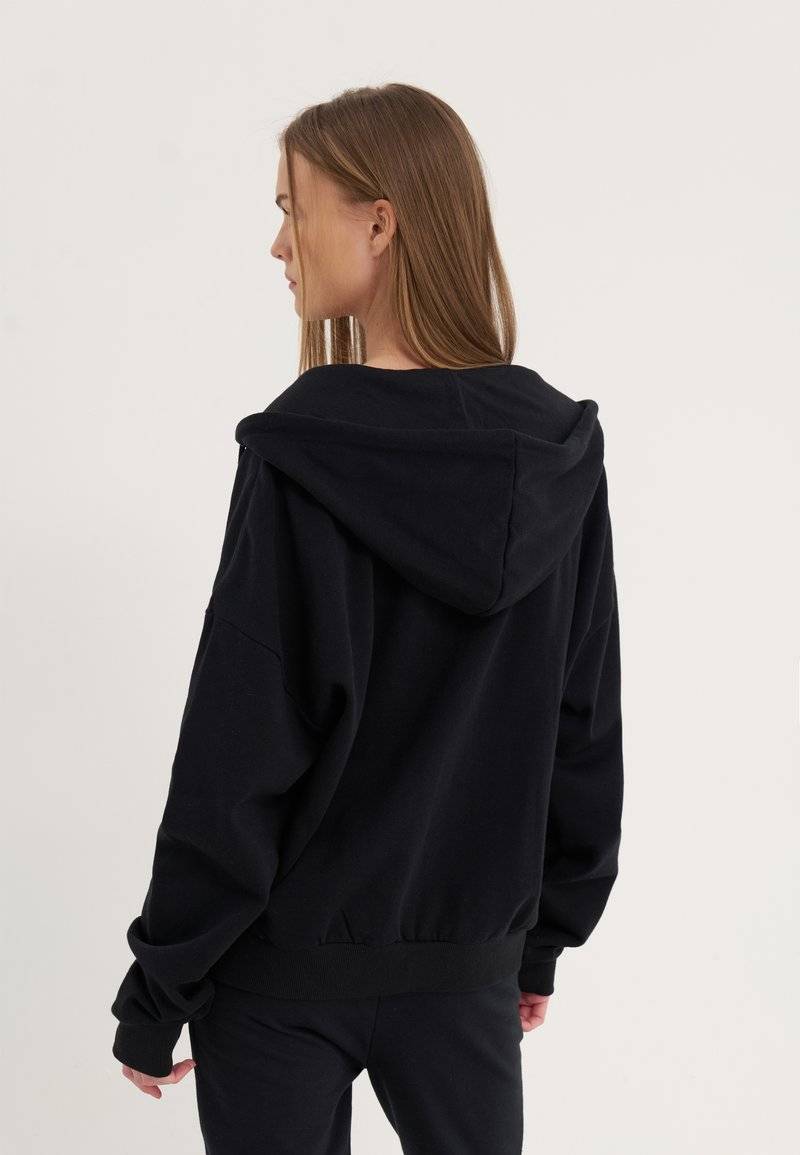 Even&Odd Even&Odd Zip-up sweatshirt - black Riesige Rabatte